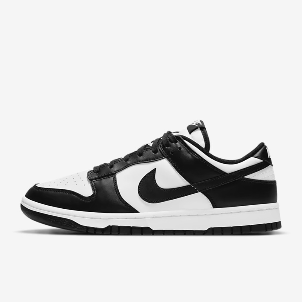 Nike dunk “panda”